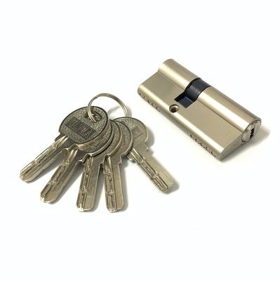 Dimensioni personalizzate cilindro a doppia serratura Lega di zinco Euro cilindro 70 mm con chiave in ottone o in ferro